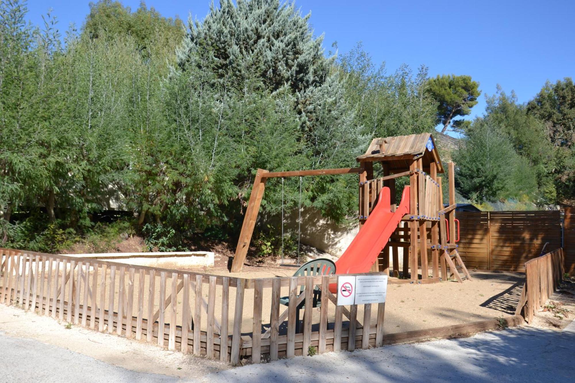 Camping Parc Valrose La Londe-les-Maures Exterior foto
