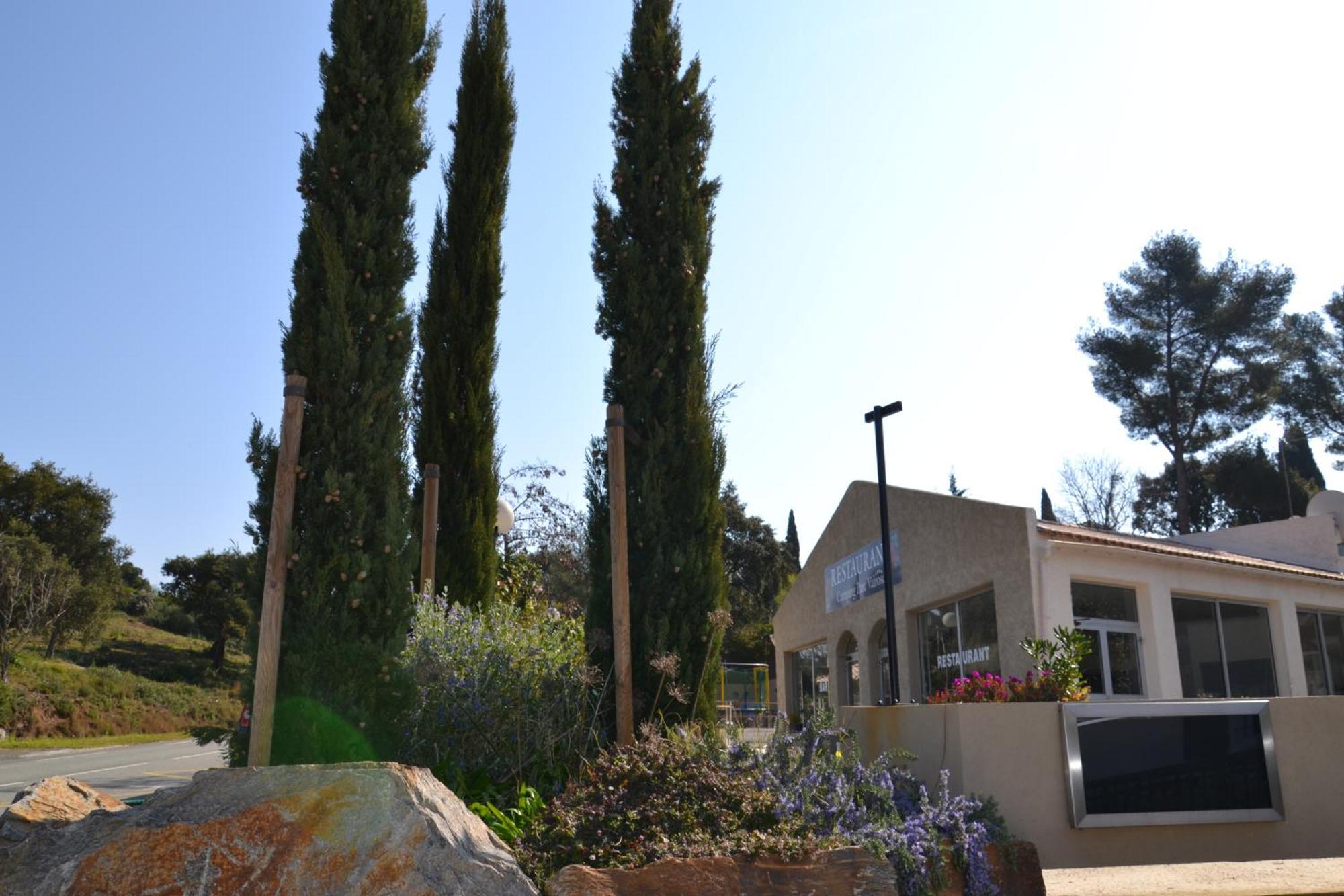 Camping Parc Valrose La Londe-les-Maures Exterior foto