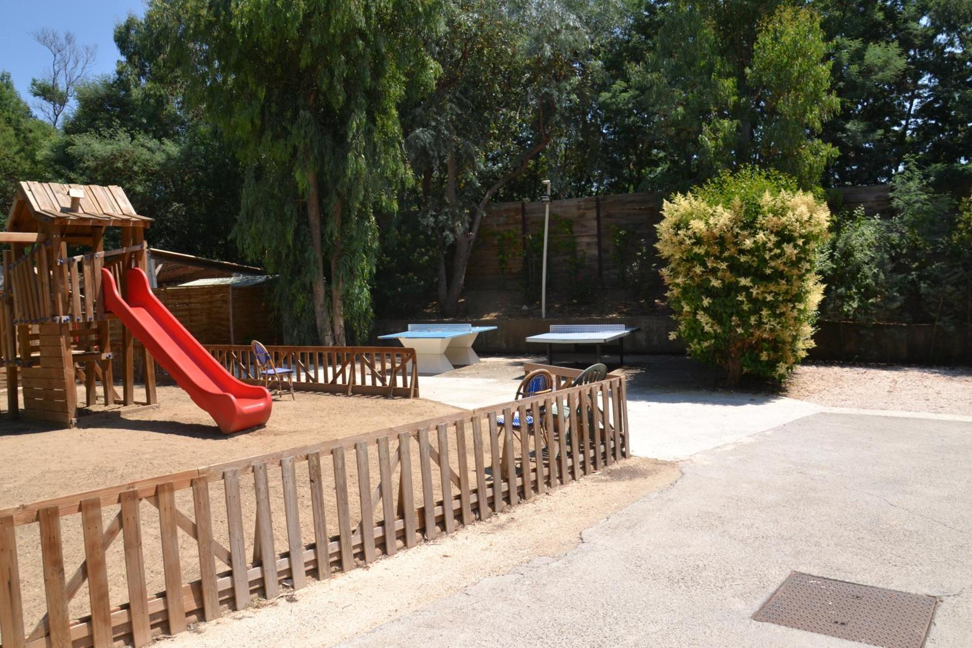 Camping Parc Valrose La Londe-les-Maures Exterior foto