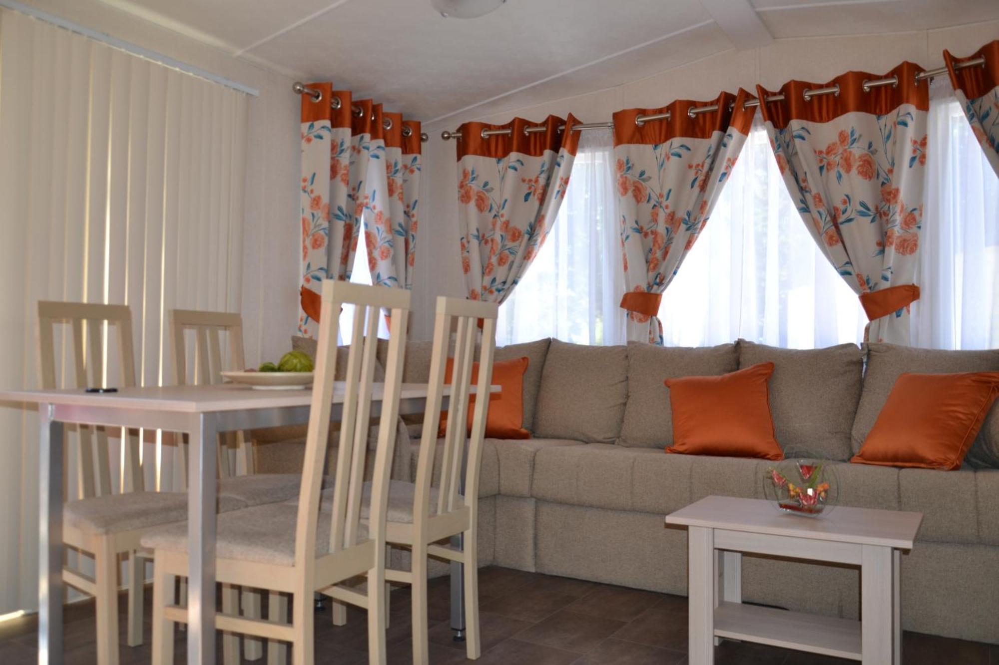 Camping Parc Valrose La Londe-les-Maures Quarto foto