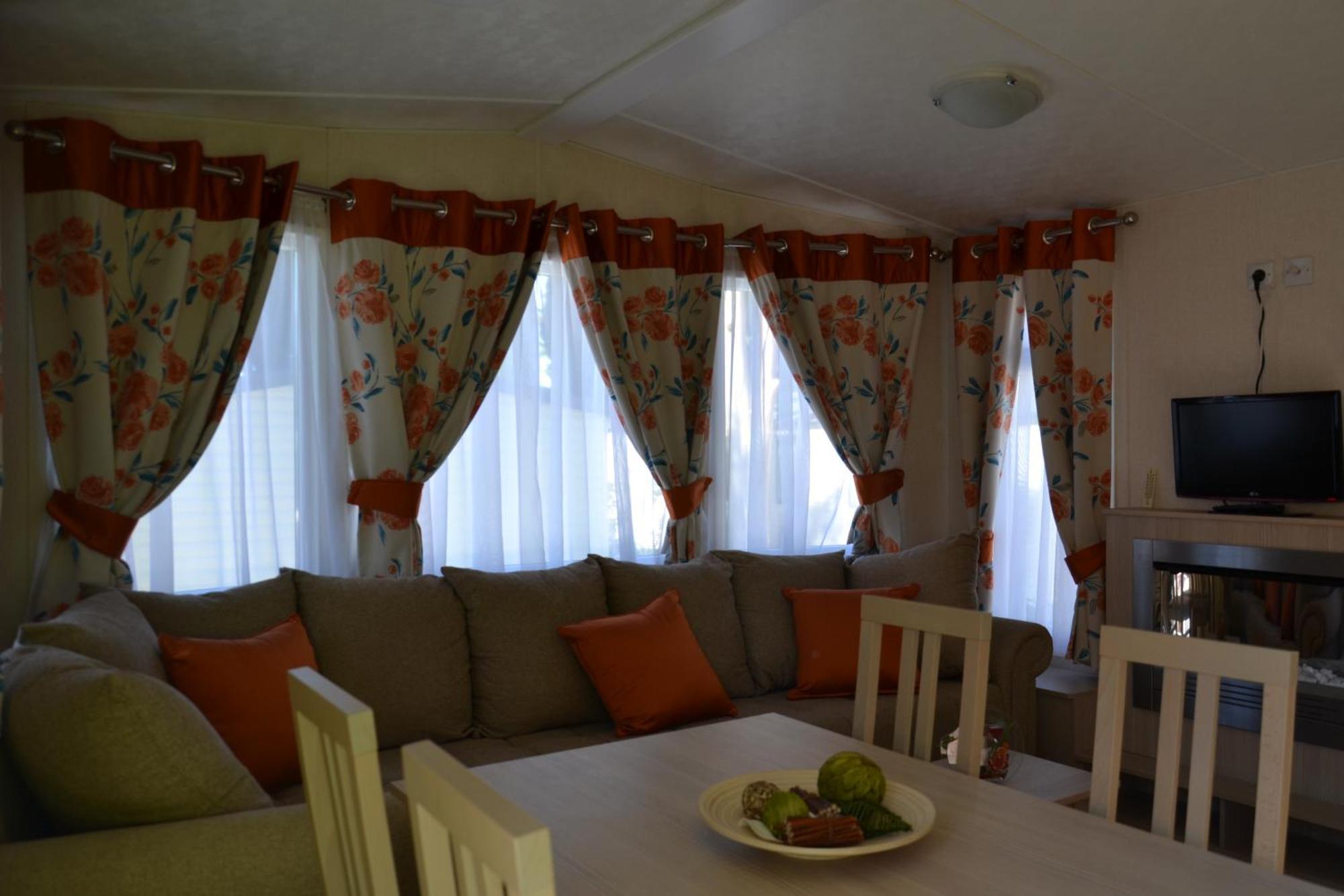 Camping Parc Valrose La Londe-les-Maures Quarto foto