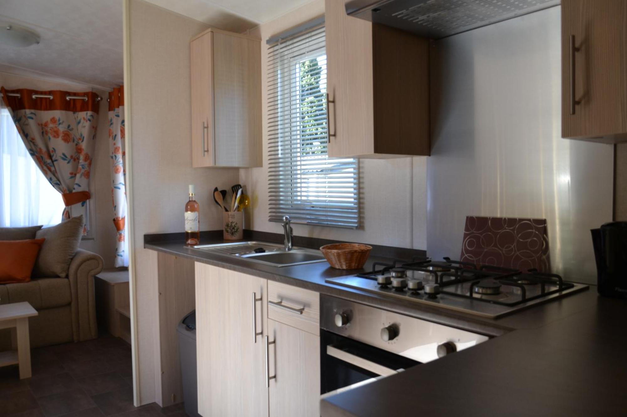 Camping Parc Valrose La Londe-les-Maures Quarto foto