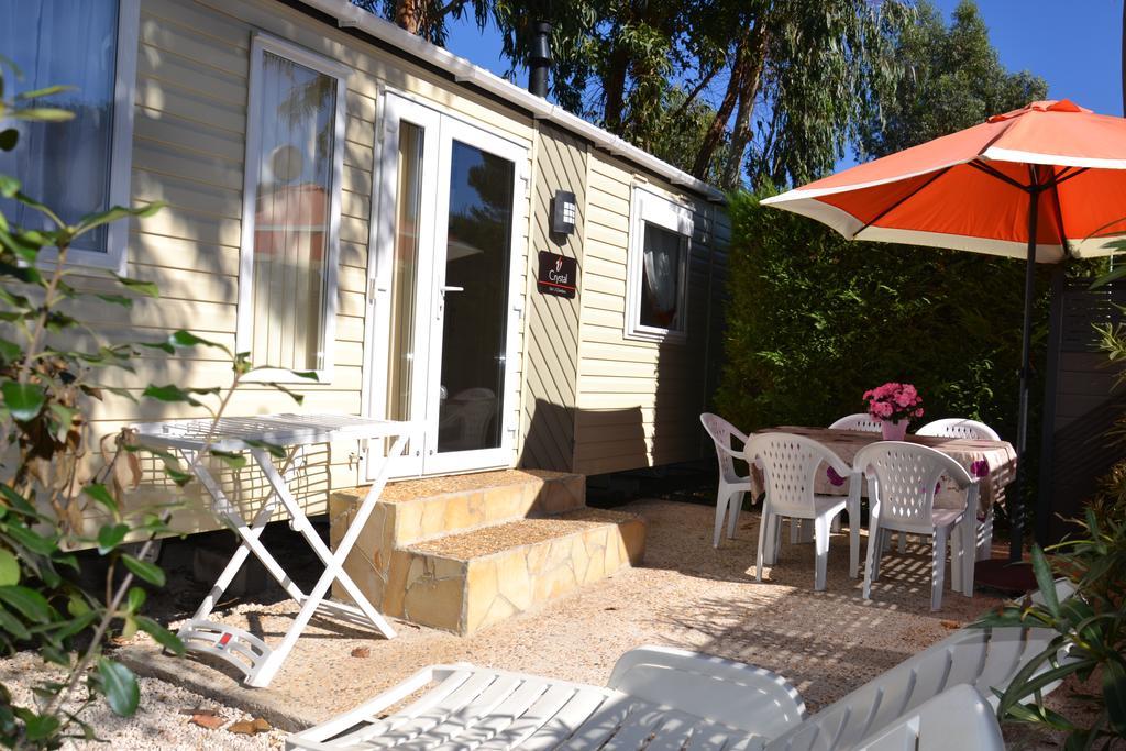 Camping Parc Valrose La Londe-les-Maures Exterior foto