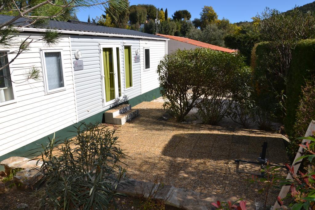 Camping Parc Valrose La Londe-les-Maures Exterior foto